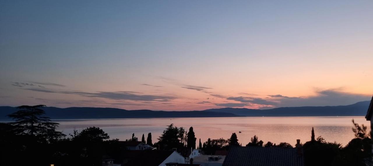 Seabreeze Luxury Apartments Njivice Εξωτερικό φωτογραφία