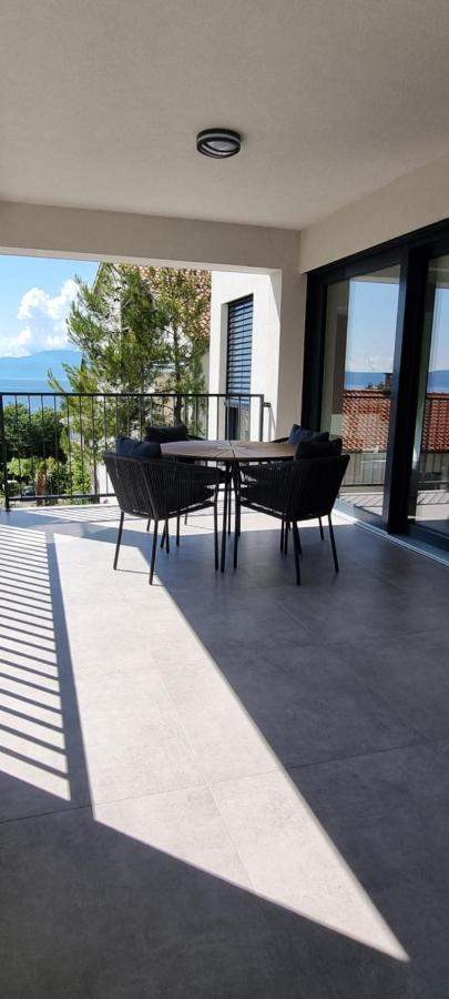 Seabreeze Luxury Apartments Njivice Εξωτερικό φωτογραφία